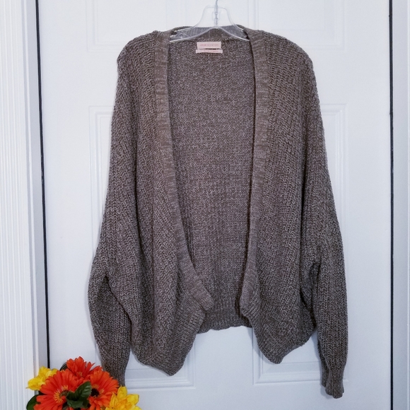 Urban Outfitters Sweaters - Urban Outfitters Oversize Knit Open Sweater